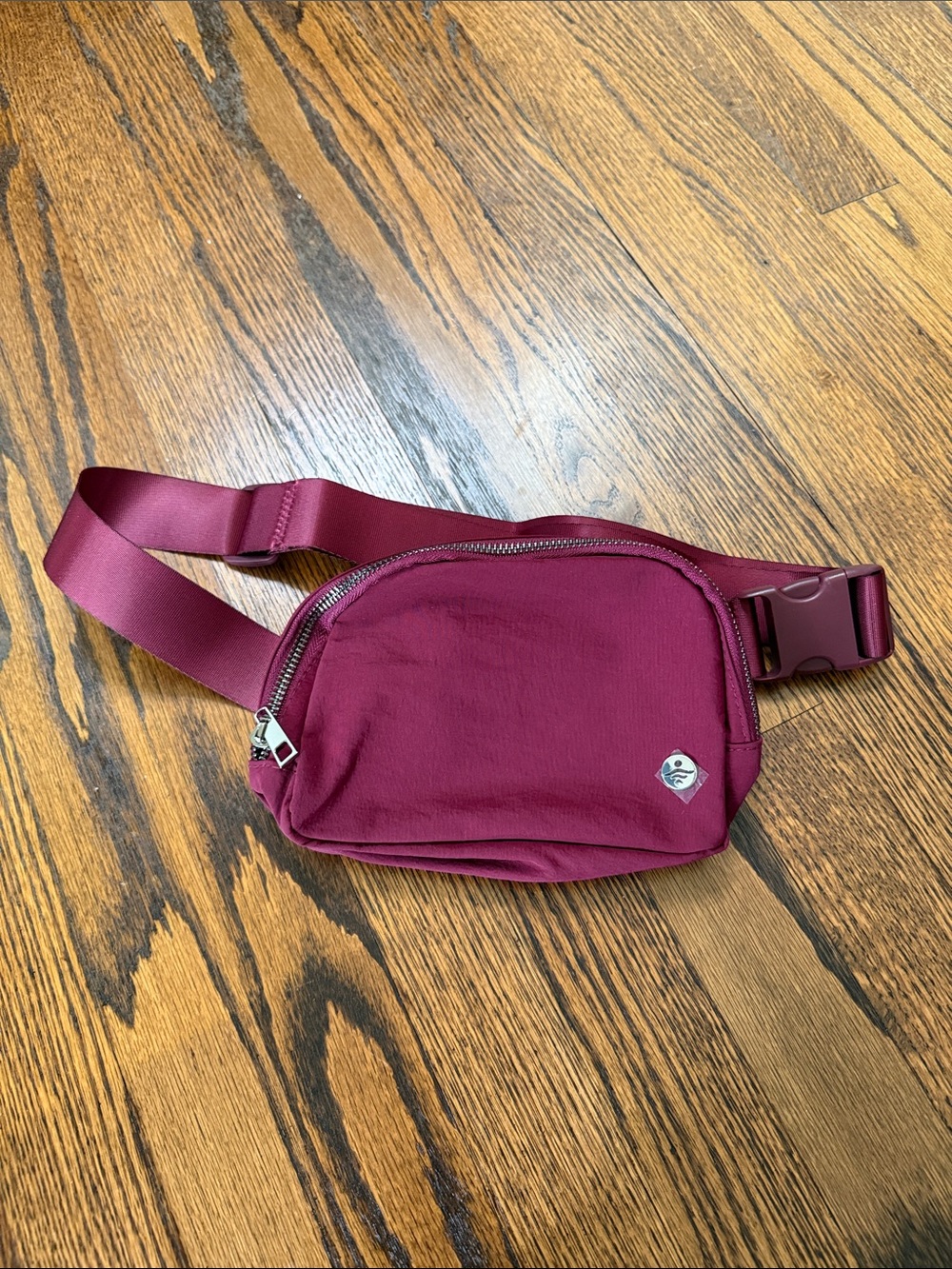 B41 HALARA Women’s Burgundy Crossbody Waist Pack